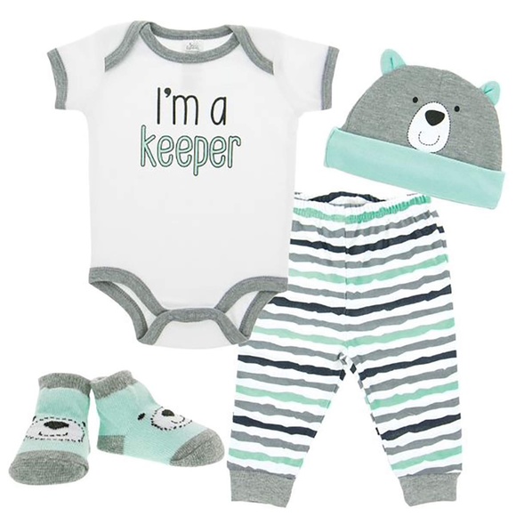 Newborn Baby Girl Boy I'm a Keeper Clothing Layette Gift Set Essentials Bodysuit